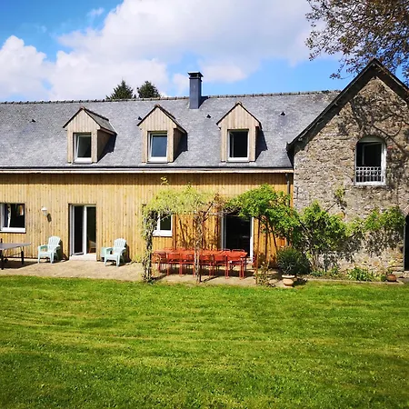 Maison Familiale, 15 Pers, 7 Chambres, Piscine, Deco Soignee Semesterbostad