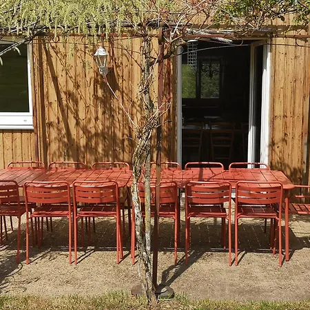 Maison Familiale, 15 Pers, 7 Chambres, Piscine, Deco Soignee Semesterbostad