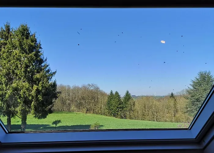 Maison Familiale, 15 Pers, 7 Chambres, Piscine, Deco Soignee *